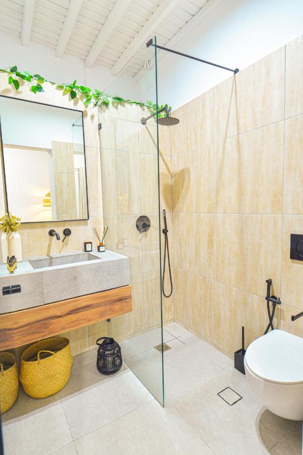 Oikia Suites Mykonos Mykonos Town Екстериор снимка